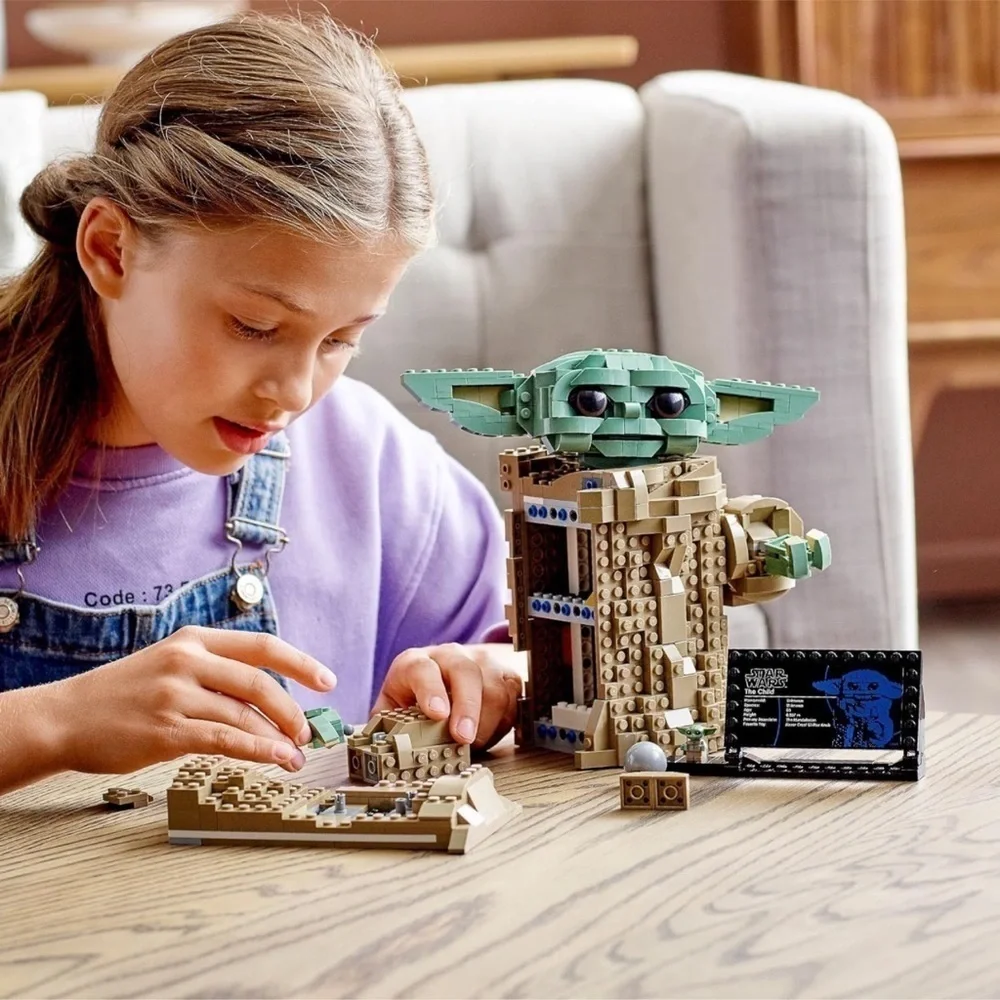 Lego Star Wars Mandalorian Child AKA Baby Yoda